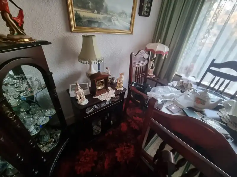 Traditional furniture in a Dublin living room ready for removal
